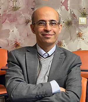 دکتر روشن بابائی همتی دکتر روشن بابائی همتی